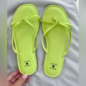 NWOT Shade & Shore Highlighter Green Flip Flop Sandals